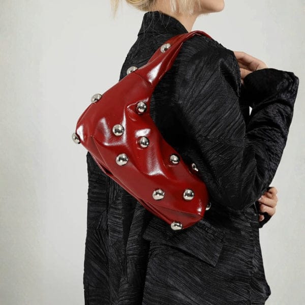 Velira Bags Raudona Riviera Studded Hobo Krepšys